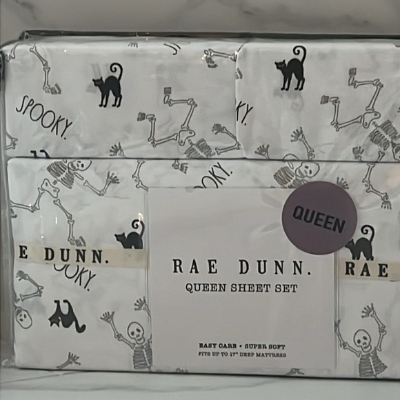 HTF Rae Dunn Halloween Spooky Dancing Skeletons Black Cat Queen Sheet Set - Picture 10 of 10